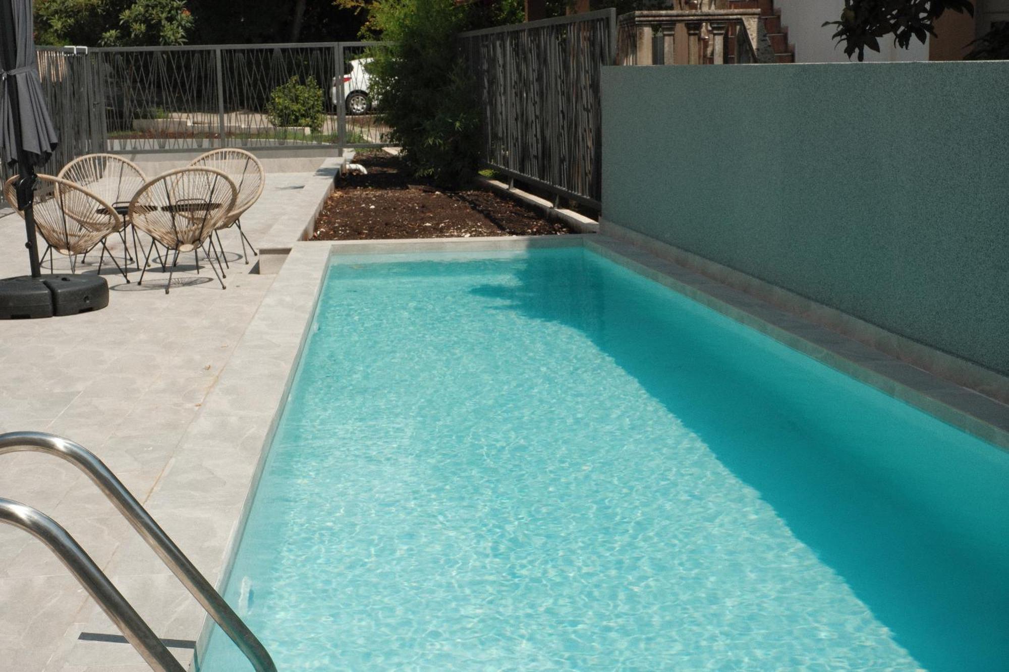 Sunny Studio Apartment Chiara Тиват Экстерьер фото